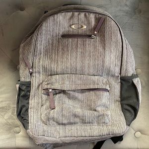 Used Oakley backpack - lavender/grey